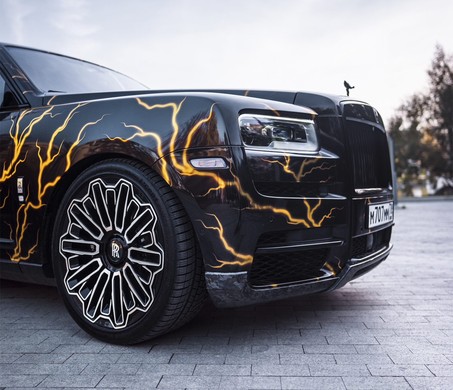 Rolls-Royce Cullinan - Power Wheels